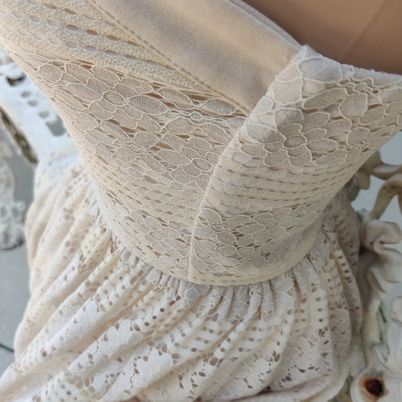 Embroidered floral lace fit and flare mini - Picture 15 of 16